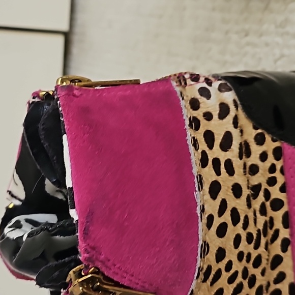 Betsy Johnson Sneaker - Picture 7 of 9